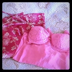 Victoria's Secret chemise with bonus